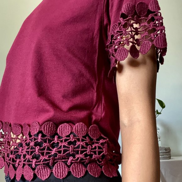 Topshop Crochet Edges Crop Top - Picture 3 of 4